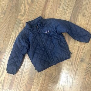 Patagonia Kids navy puffer 2t